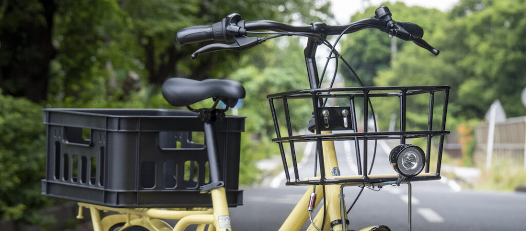 TOTEBOXカスタム：ウッド調底板のフロントバスケットを取り付け